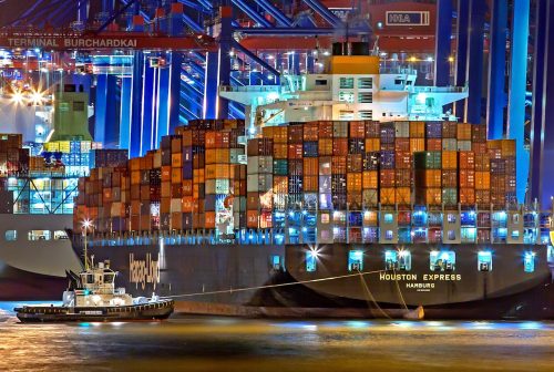 shipping-MEDIUM0pexels-julius-silver-240301-753331